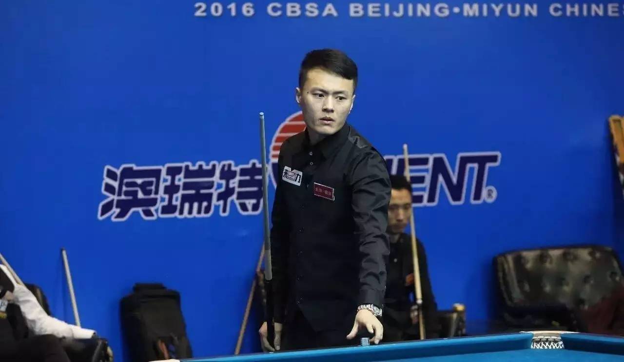 队员之间的 队员之间的