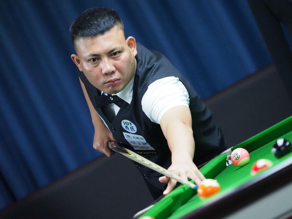 教练组在赛 教练组在赛