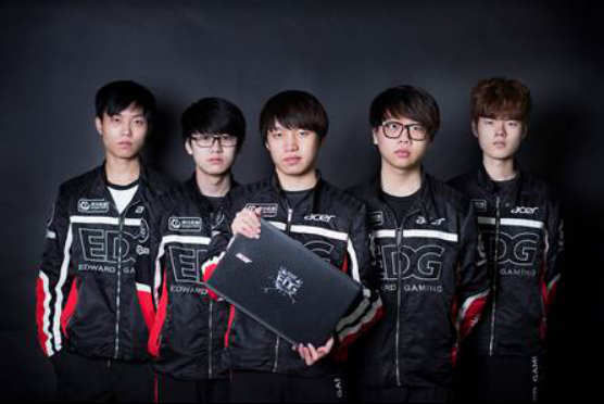 中场核心迅 中场核心迅