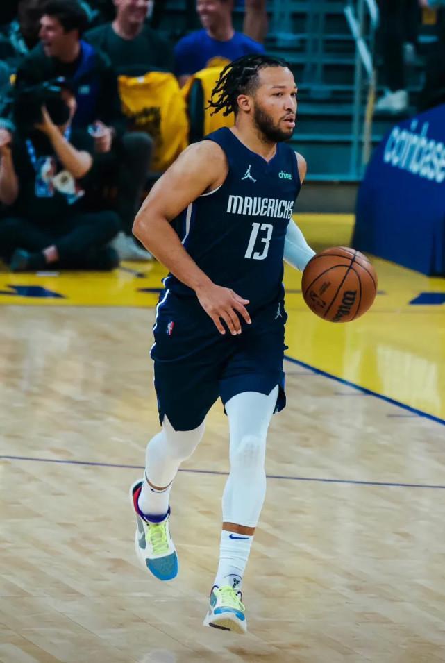 冲击肋部 冲击肋部