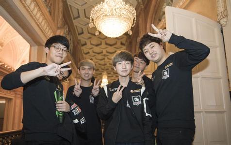 绩满足与质 绩满足与质