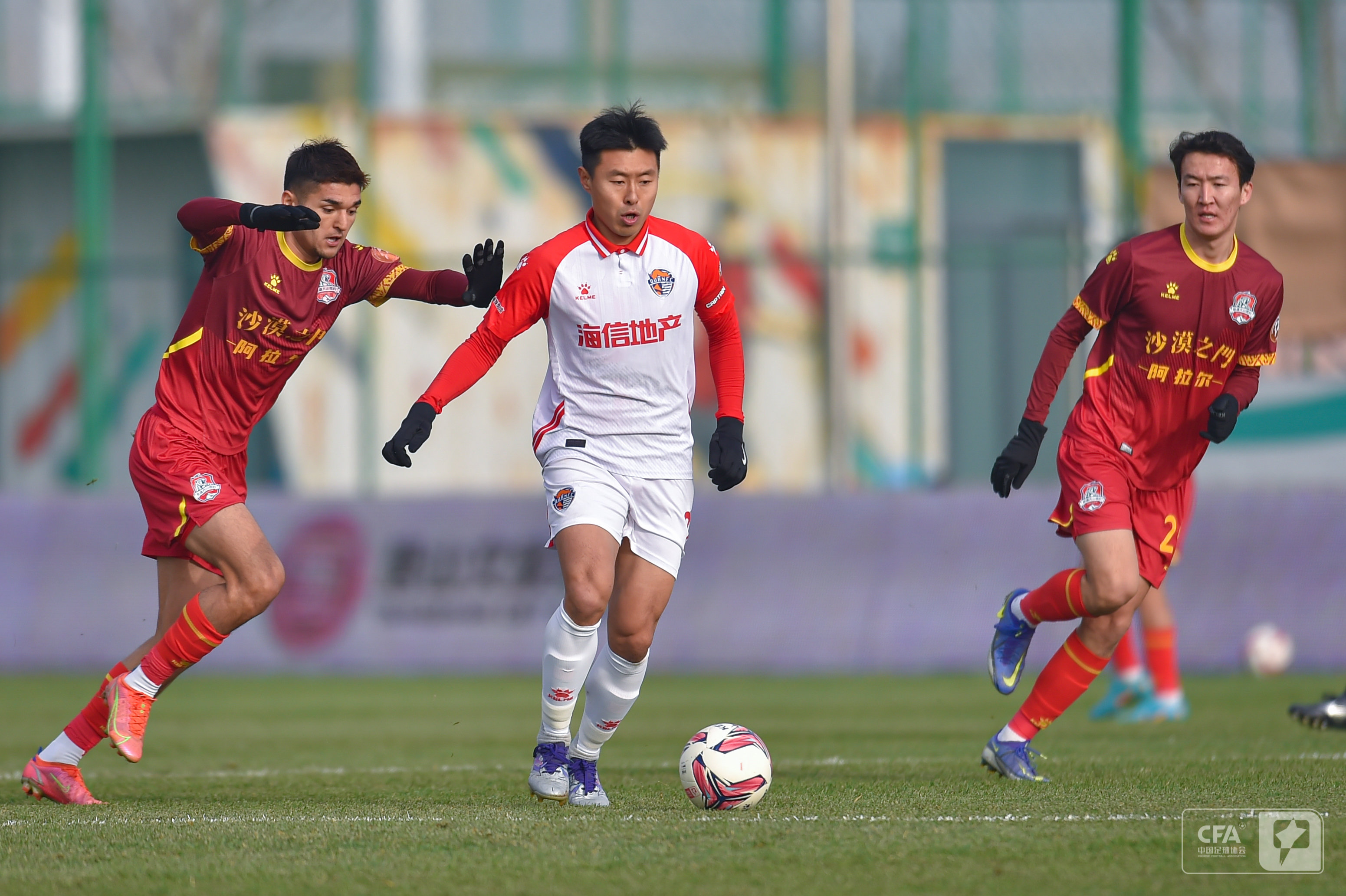 与欢呼一并 与欢呼一并